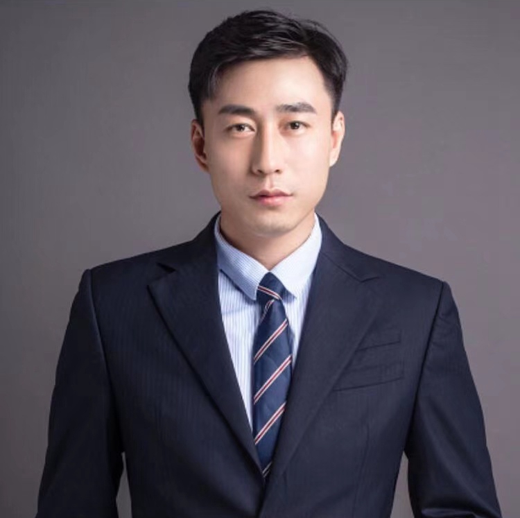 冯菊英品牌视觉系统总监